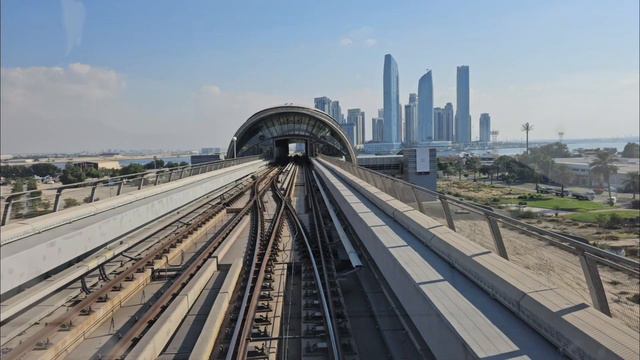 Dubai metro ride "Green Line to Red Line Route": Etisalat to Centrepoint via Union (1.6.'24: 4K-UHD смотреть онлайн
