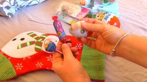 ДЕД МОРОЗ ЗАБЫЛ ПРО ЛЮСЮ или ПОДАРКИ ИЗ НОСКА Мультик #Куклы Пупсики Беби Элайв Игрушки Для девоче