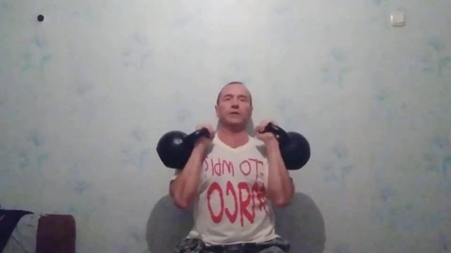 Жим двух гирь 16 кг сидя от ветерана ДОСААФ смотреть онлайн