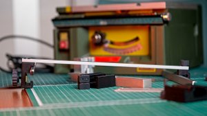 Установка параллельного упора на НАСТОЛЬНУЮ ПИЛУ FET PROXXON 27070 Доработки пилы для судомоделизма