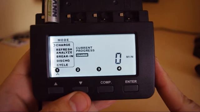 Зарядное Memorex Pro 1 Genuix( аналог MAHA 9000) смотреть онлайн