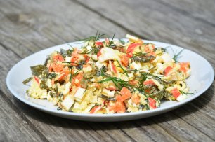 Салат за 5 минут с Крабовыми палочками (быстрый и вкусный рецепт)