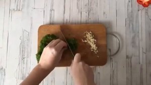 КУРИНЫЕ РУЛЕТИКИ С ГРИБАМИ И СЫРОМ В ДУХОВКЕ