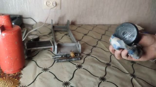 Реставрация старого насоса из СССР | Restoration USSR Old Pump смотреть онлайн