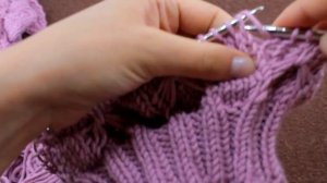 ДЕТСКАЯ ШАПКА СПИЦАМИ. Шапочка для девочки. Как связать шапку спицами. Вязание. #KVK