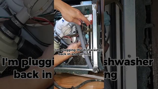 Whirlpool dishwasher clogged and won't drain! Fixed смотреть онлайн