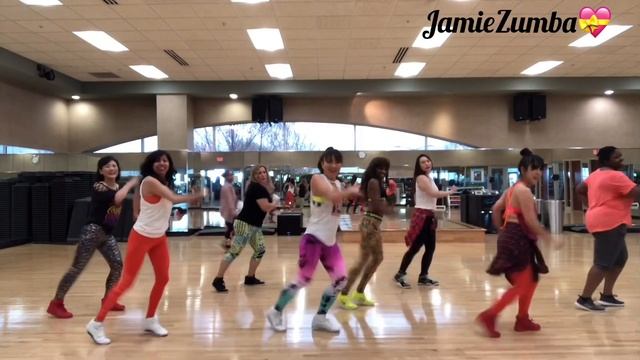 Zumba Warm Up by DJ Dani - Here We Come (2020) - JamieZumba - 홈트 - 줌바댄스 смотреть онлайн