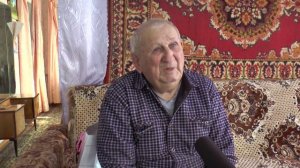 Соцработники помогают инвалидам