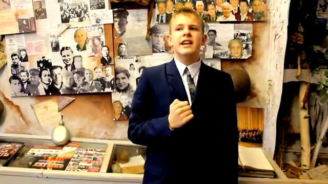 Ю. Воронов «За залпом залп гремит салют» смотреть онлайн