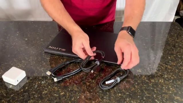 NIUTO 15.6’‘ Portable Monitor Initial User Experience смотреть онлайн