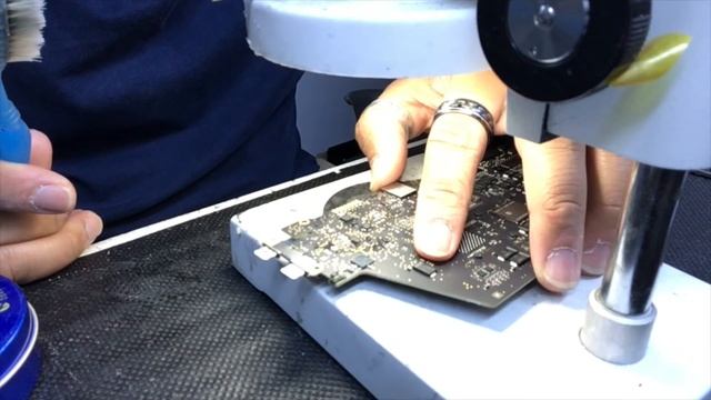 How to Fix Macbook Pro 13inch 2019 (A2159) No Display | Liquid Damaged. смотреть онлайн