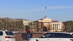 Пешком по Питеру с Васильевского до Невского. Почти все достопримечательности города!)