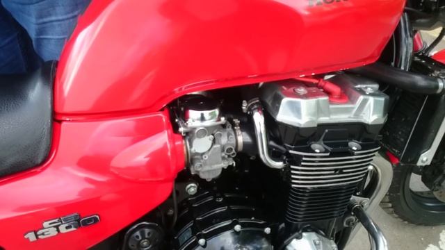 Honda CB 1300 `98г, 215 000 р. яркий - красный, как новый | Дело было в мае. смотреть онлайн