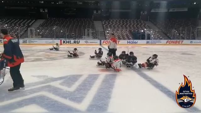 Это игра сильных людей Вышел на лед — бей. смотреть онлайн