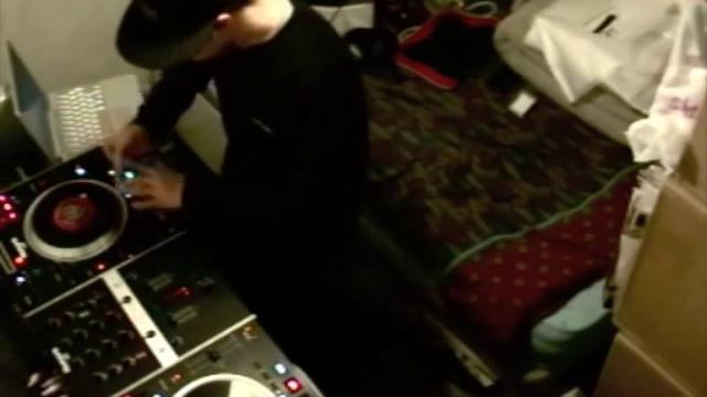 DMC ONLINE DJ CHAMPIONSHIPS 2011 DJ RASP смотреть онлайн