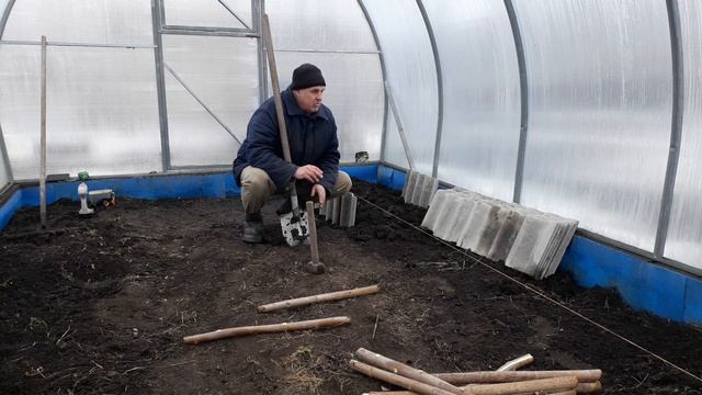 Грядки в теплицу из шифера. смотреть онлайн