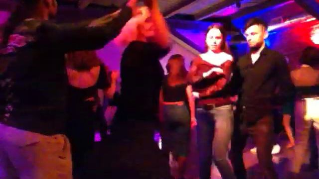 Школа Касино Sabrosona из Академии Fiesta Tropical на Касино пати в Сальса Плюсе 4 смотреть онлайн