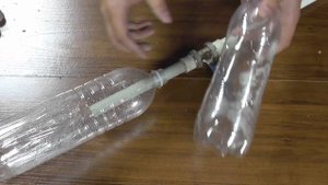КАК СДЕЛАТЬ ВОДЯНОЙ БУТЫЛКОМЁТ СВОИМИ РУКАМИ
