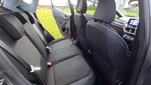 2017 Ford Fiesta Zetec 1.0 Ecoboost Magnetic Grey смотреть онлайн