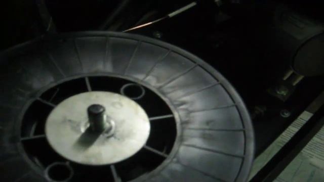 Как заменить сварочную проволоку в полуавтомате? смотреть онлайн