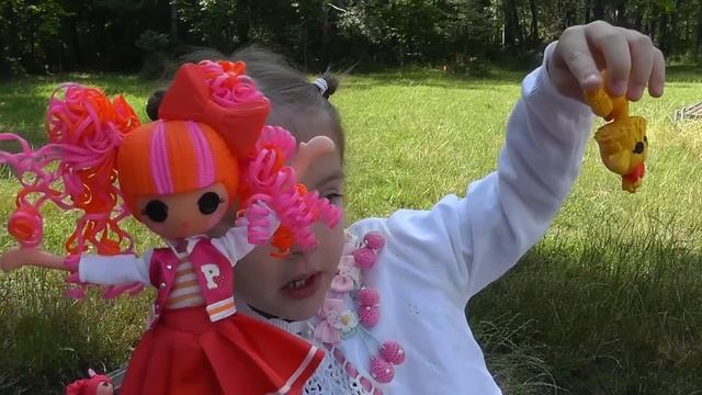 Куклы Лалалупси Герлс Lalaloopsy Girls VLOG играем на детской площадке с куклами смотреть онлайн