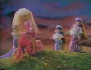1996 Реклама сестры куклы Барби Стейси и её друзей Bicyclin' Stacie Doll