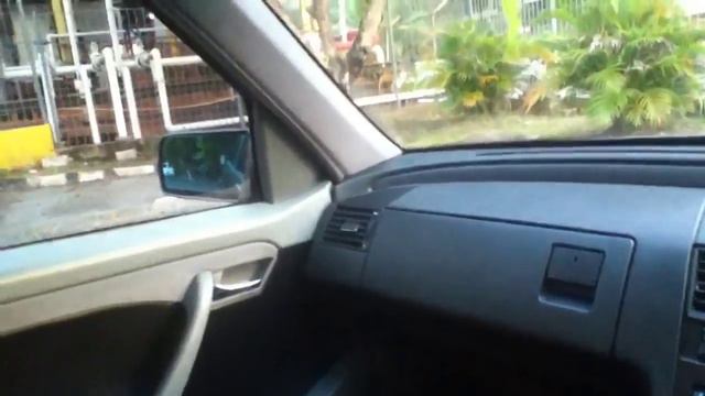 1996 Mercedes Benz C180. Start Up & In Depth Review смотреть онлайн