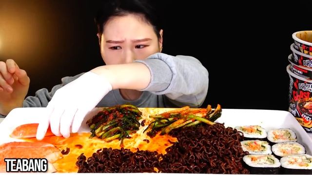 mukbangers STRUGGLING to eat ghost pepper noodles