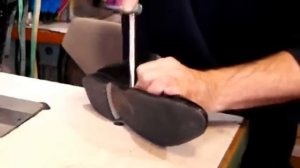 Ремонт обуви. Внутренняя заплатка часть1