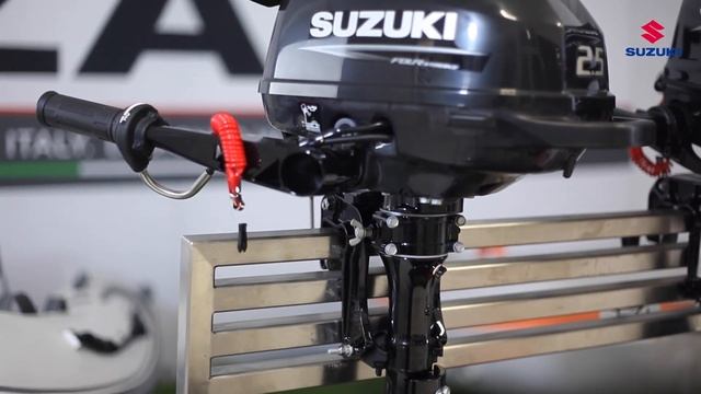 Najlżejszy silnik zaburtowy Suzuki – DF 2,5A смотреть онлайн