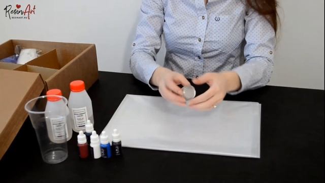 Обзор набора для рисования эпоксидной смолой в технике Resin Art смотреть онлайн