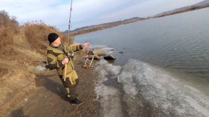 Рыбалка Приморский край. Рыбалка на реке Майхе в декабре по жидкой воде.Full HD