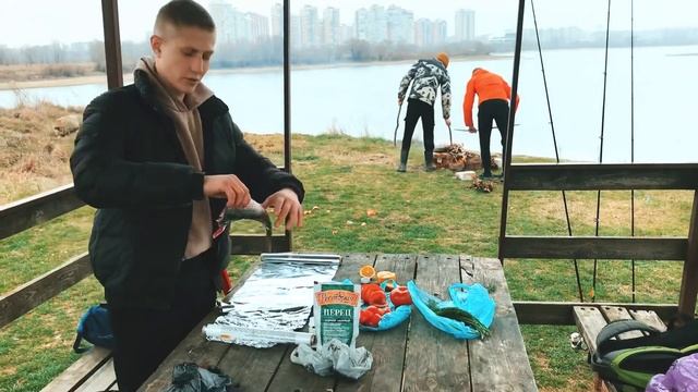ОЗЕРО КИШИТ ПЕЛЕНГАСАМИ!ГОТОВИМ ПЕЛЕНГАСА С ОВОЩАМИ!