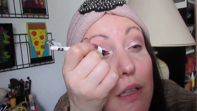 Макияж с палеткой НОВИНКОЙ ESSENCE | Wich Side смотреть онлайн