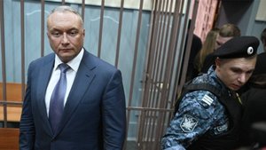 Сенатора Дмитрия Савельева арестовали по делу об организации убийства
