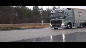 Volvo Trucks Emergency braking at its best!