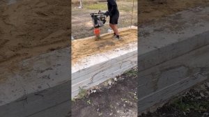 Полы по грунту , обратная засыпка песком , канализации и ввод коммуникаций.