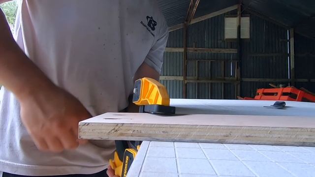 Installing TILE BACKER and PLUMBING Our Tiny House Shower * Skoolie Conversion *Gus The Struggle Bu смотреть онлайн