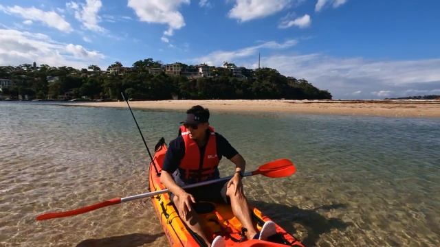 First time trying a SIT ON TOP KAYAK смотреть онлайн