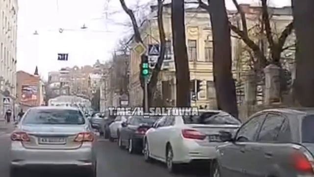 Обвал балкона смотреть онлайн