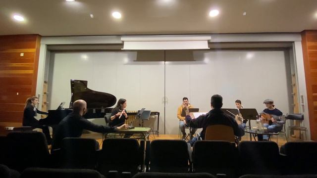 TOUGH COMPANY, para flauta, clarinete, saxo alto, guitarra eléctrica, piano y electrónica. смотреть онлайн