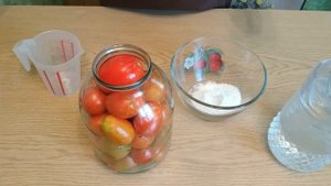 КВАШЕНЫЕ ПОМИДОРЫ КАК В БОЧКЕ-соленые помидоры холодным способом, в банке,БЕЗ УКСУСА, быстрый спосо