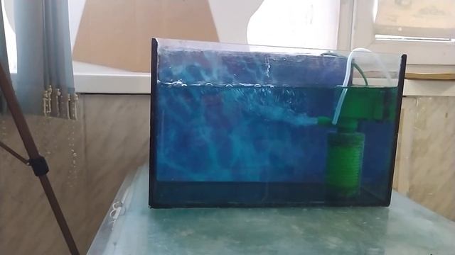 Эксперимент. Метеленовый синий. Как избавиться от синий воды в аквариуме. смотреть онлайн