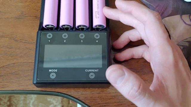 LiitoKala Lii-500S издаёт писк при отключении питания. Так и должно быть? LiitoKala Lii-500S свисти