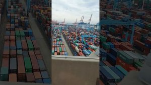 Морской порт города Пусан, Южная Корея