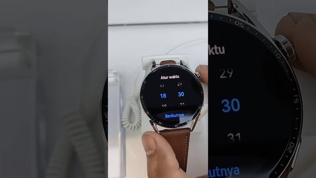 Huawei Watch GT 3 Rotating Crown Function