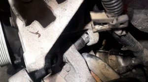 Снятие генератора на Ford Focus 2 1.6 TDCI
