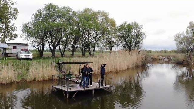 рыболовная база "ЗОЛОТАЯ РЫБКА" в Алматы