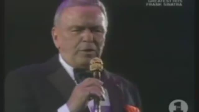 Frank Sinatra - Strangers In The Night.flv
