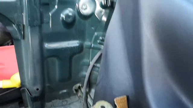 Тайота Камри Салара замена задней пружины или как разобрать салон